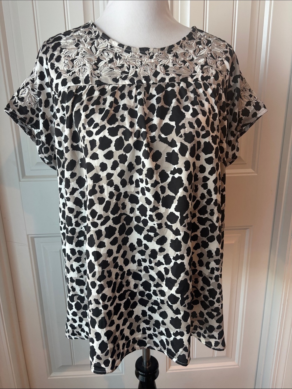 Black & White Animal Print Short Sleeve Tunic with Embroidered Yoke